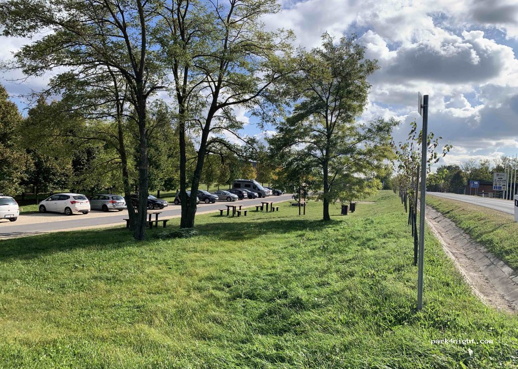 (9421) Fertőrákos - Unnamed Road — foto