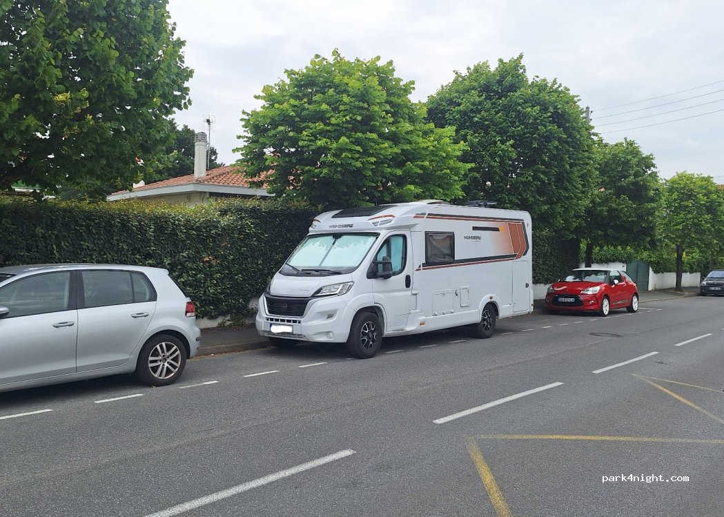 (64200) Biarritz - 13 Avenue Pasteur — foto 2