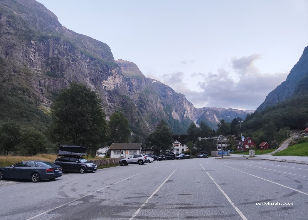 (5747) Gudvangen - 47 Fetagata — foto