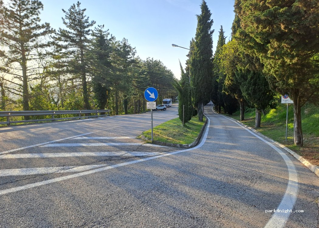 (47890) San Marino di Urbino - 10 Viale del Cimitero — foto 3