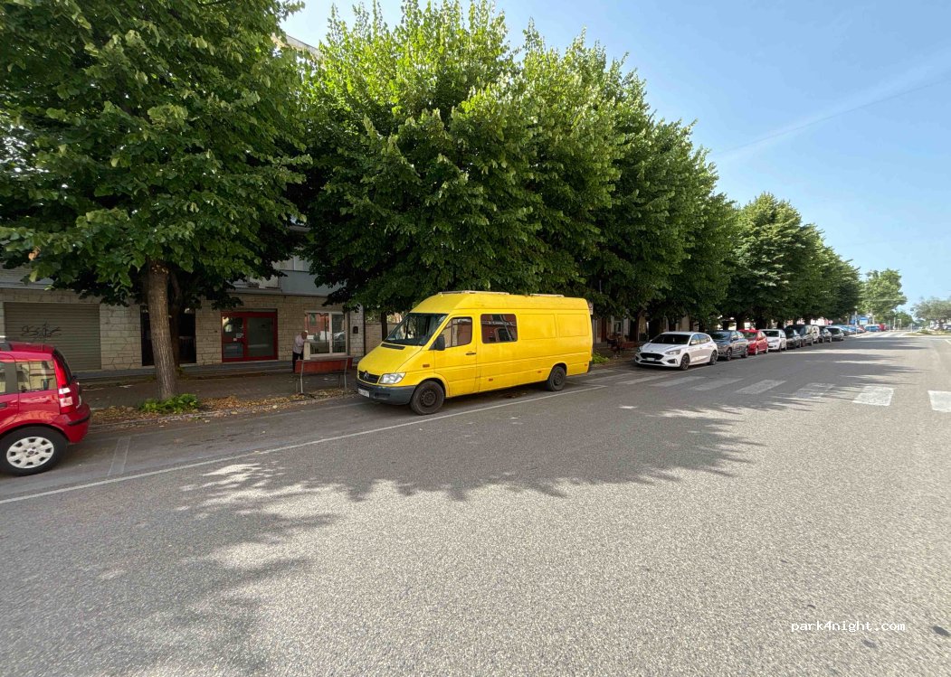 (60033) Chiaravalle - 29 Viale Rinascita — foto 2