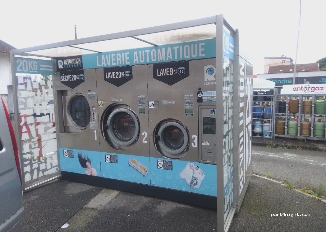 (65000) Tarbes - 2 Rue Racine — foto