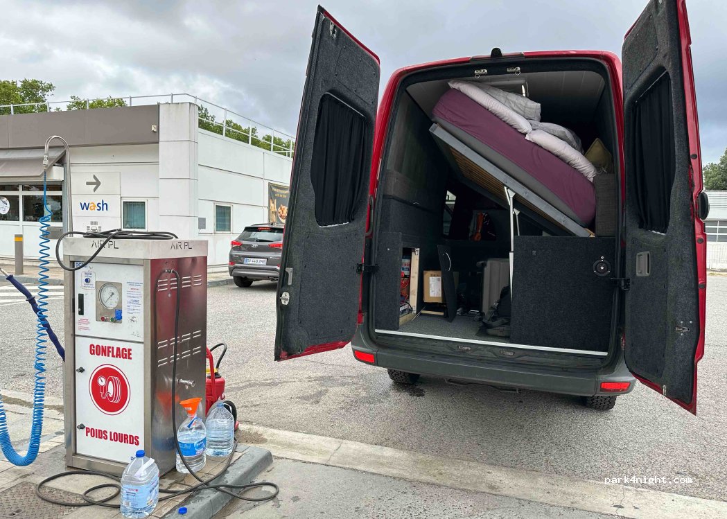 (31600) Muret - 343 Avenue Jacques Douzans — foto