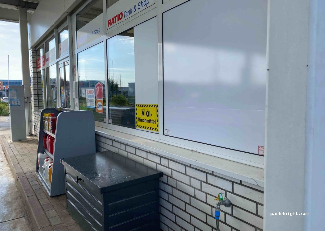 (28816) Stuhr - 1 Henleinstraße — foto
