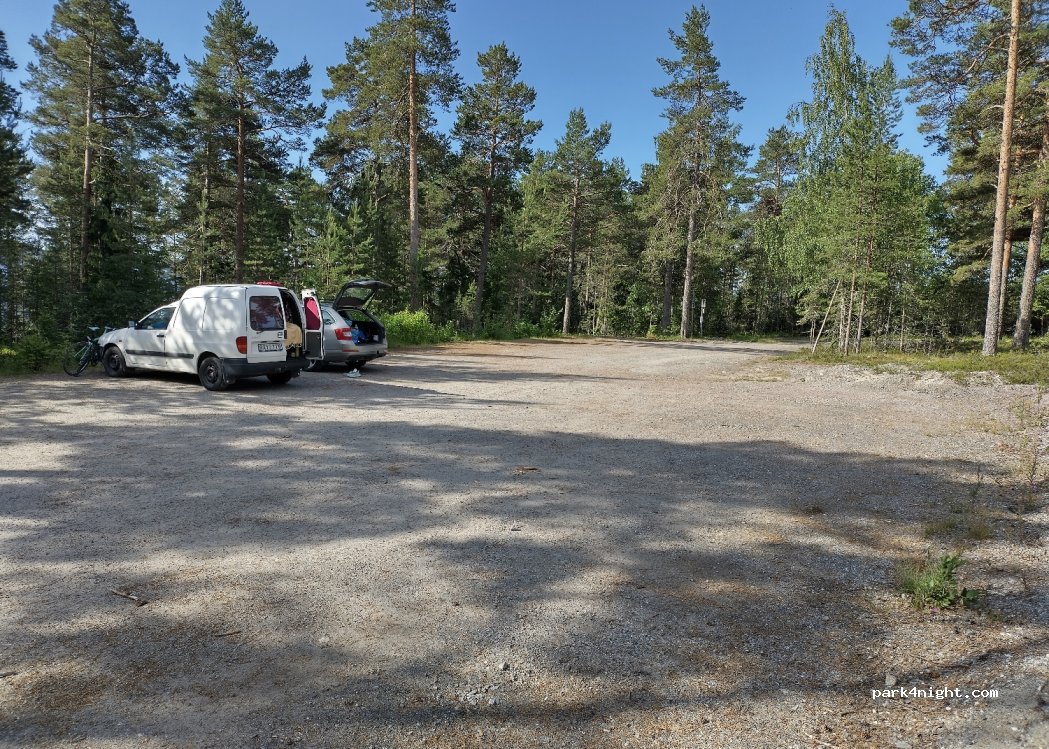 (892 92) Domsjö - 187 STORSANDSVÄGEN — foto