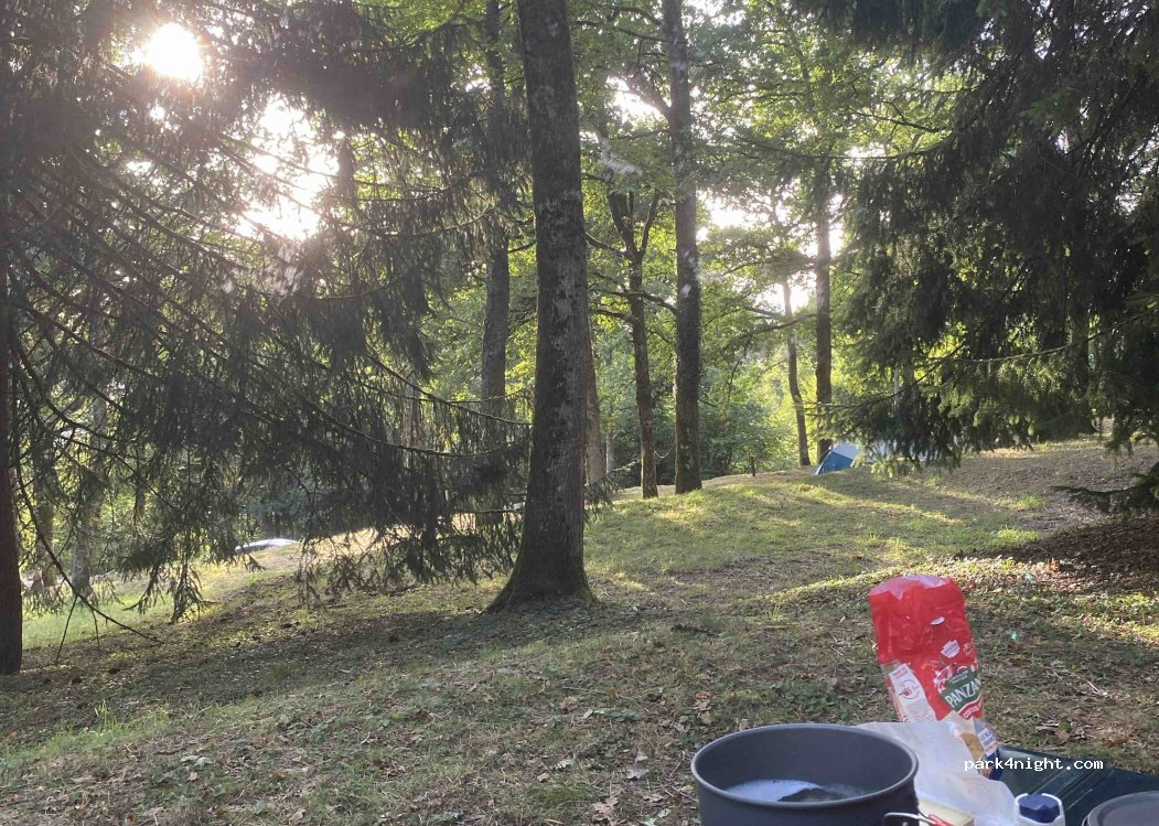 Camping Municipal de Dun-les-Places — foto 2