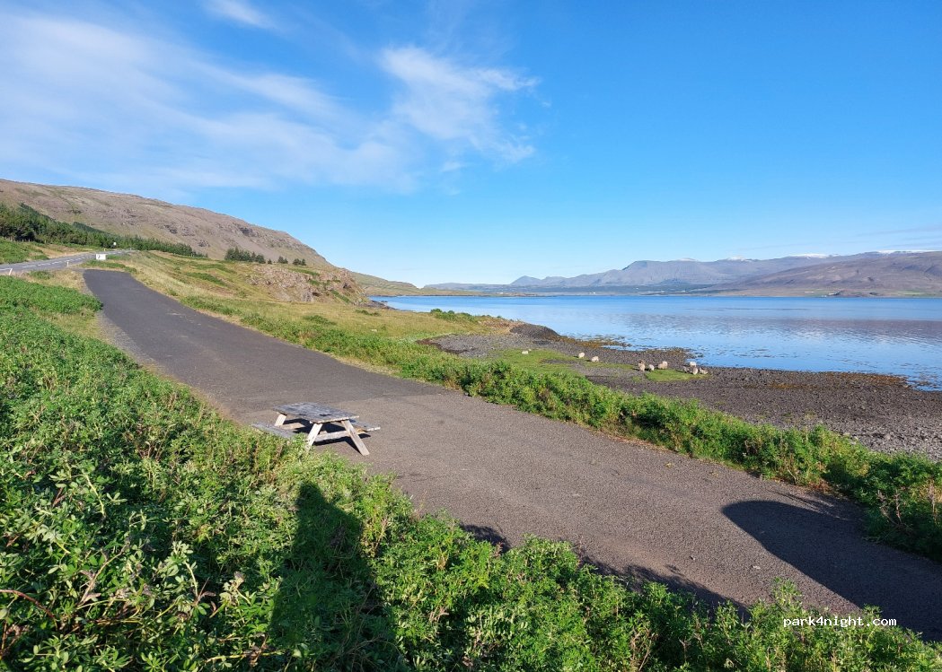 ()  - Hvalfjarðarvegur — foto 4