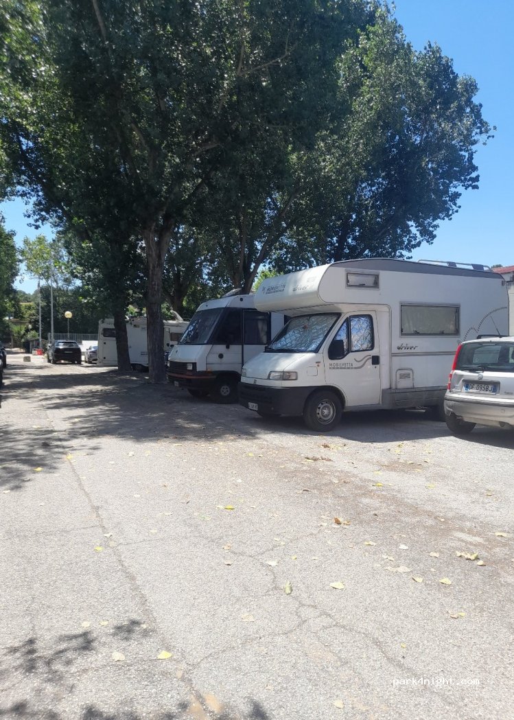 (60019) Senigallia - 8 Viale dei Gerani — foto