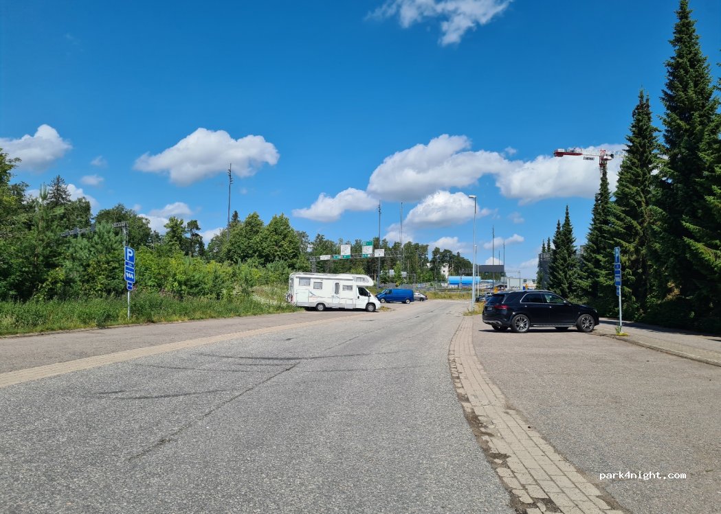 (02150) Espoo - 2-4 Keilalahdentie — foto