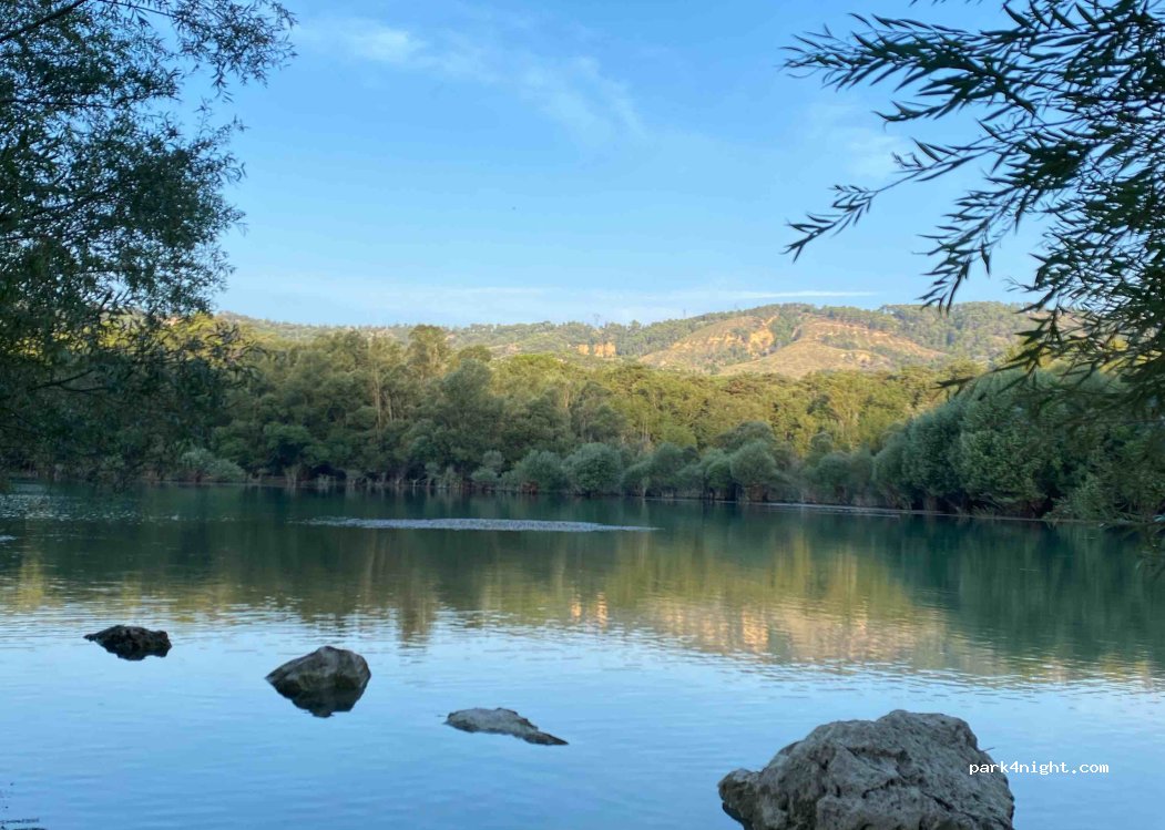 (04360) Moustiers-Sainte-Marie - — foto