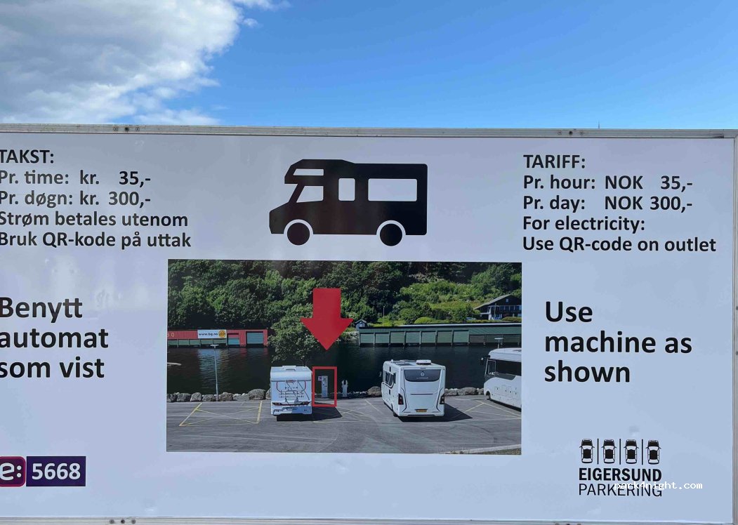 Perrongen Bobilparkering Egersund — foto 2