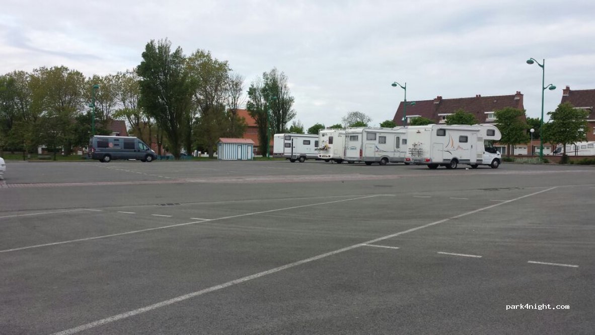(59820) Gravelines - 6-30 Rue Louis Joonnekindt — foto