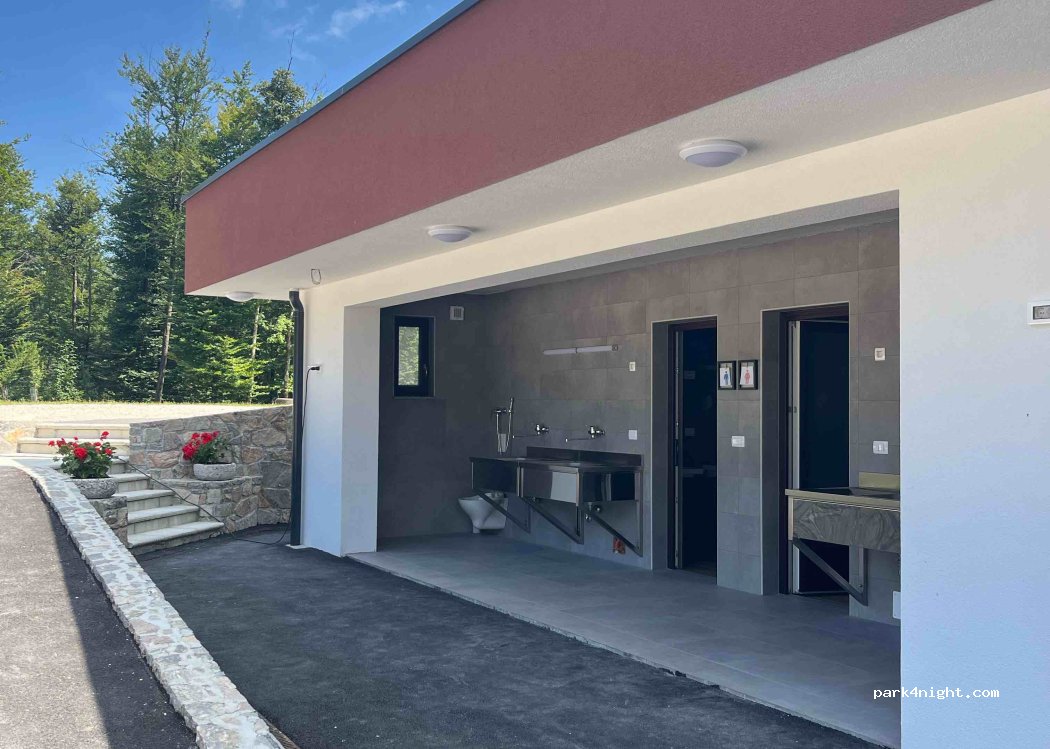 (5274) Črni vrh nad Idrijo - 73 Zadlog — foto 4