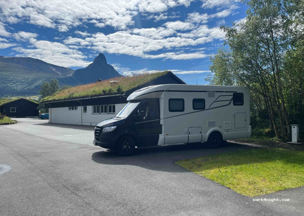 (6152) Ørsta - 965 Liadalsvegen — foto