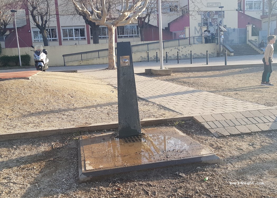 (17490) Llançà - 30 Carrer Gardissó — foto