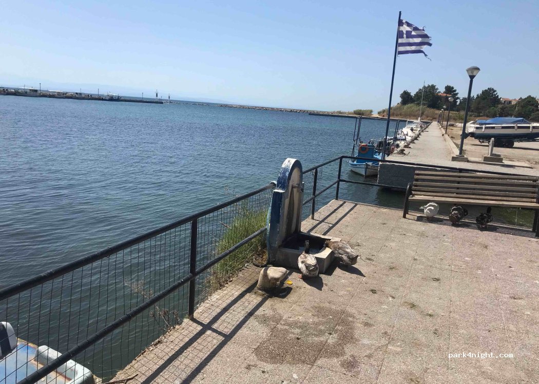 (575 00) Paralia Epanomis - Agiou Spiridonos — foto