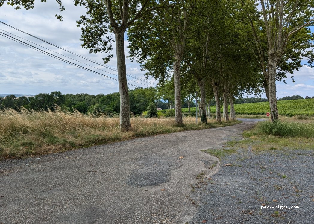 (81500) Giroussens - 165 Route du Clédou — foto
