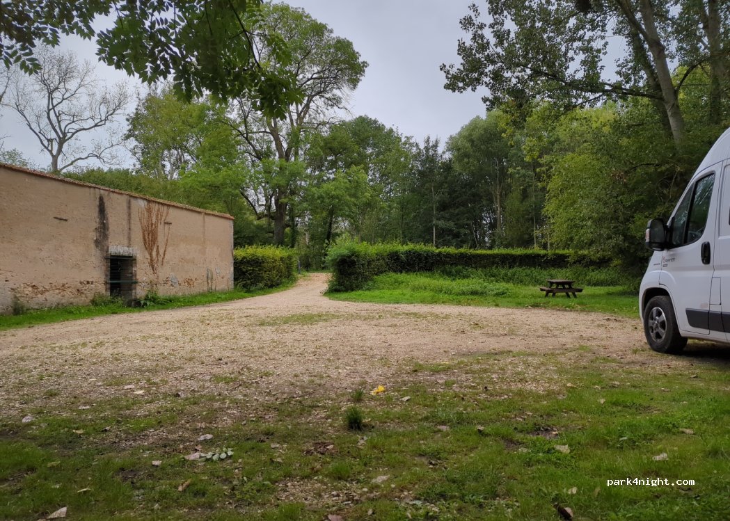 (45210) Griselles - D315 — foto 4