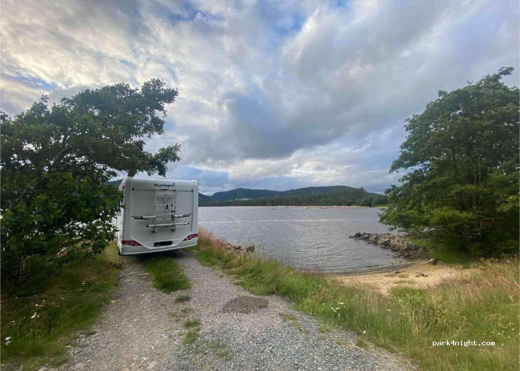 (4580) Lyngdal - — foto
