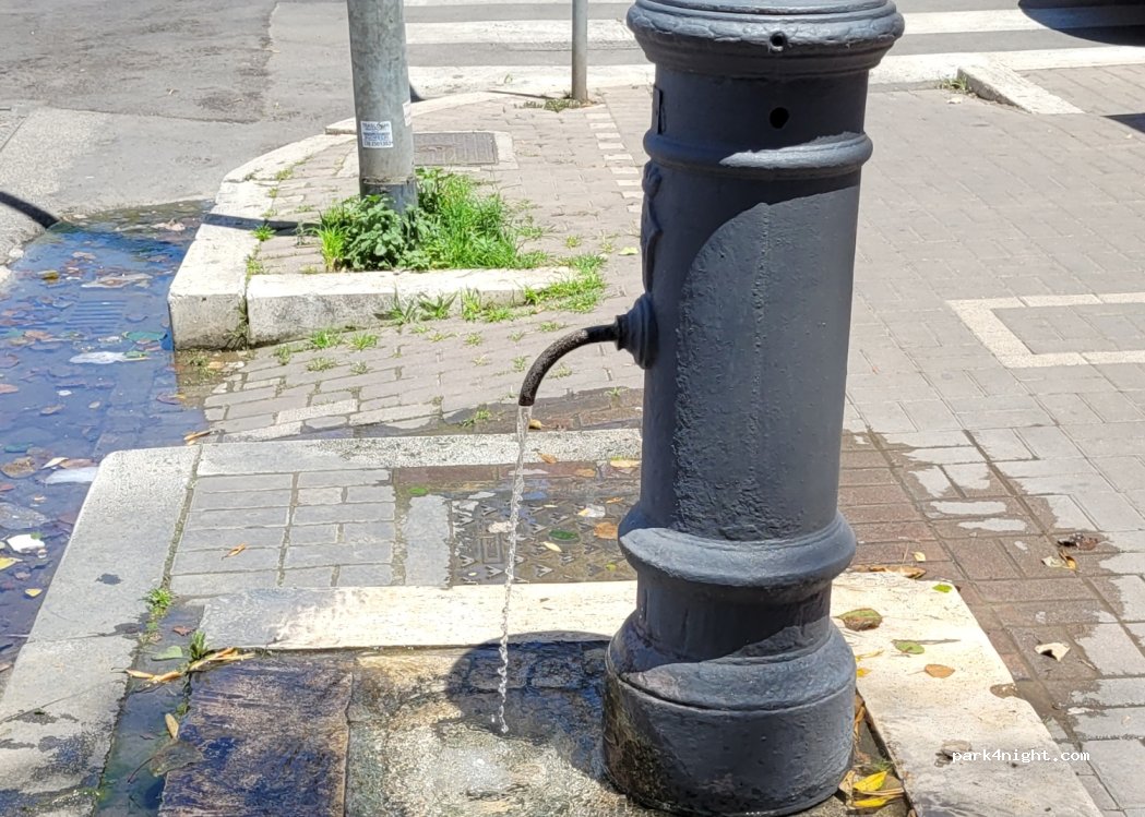 (00122) Lido di Ostia - 33 Viale della Marina — foto