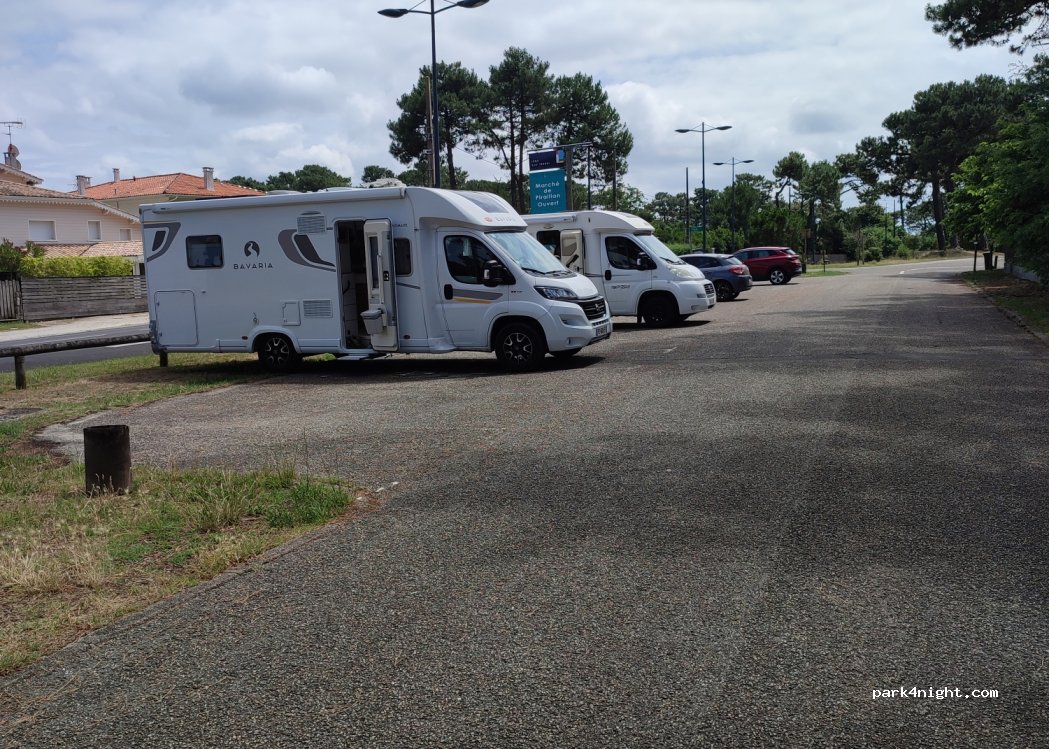 (33950) Lège-Cap-Ferret - 34 Allée de la Promenade — foto