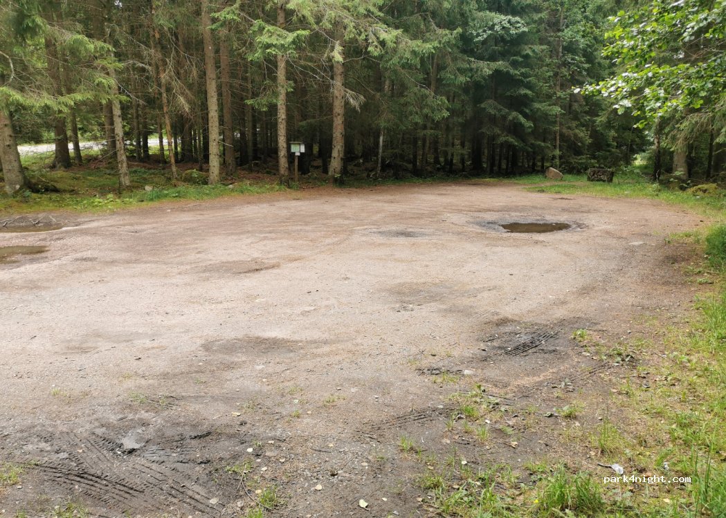 (524 95) Molla - Unnamed Road — foto