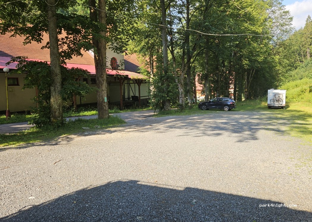 (034 73) Liptovská Lúžna - Unnamed Road — foto 2