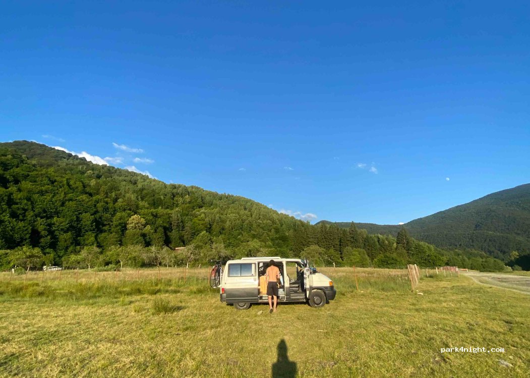 (327439) Poiana Mărului - — foto