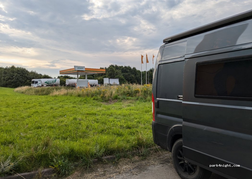 (253 75) Helsingborg - 1 Västra Borgarhögsvägen — foto
