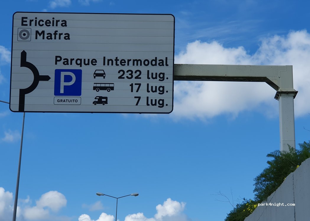 (2640-509) Mafra - 4 Avenida Movimento das Forças Armadas — foto 5