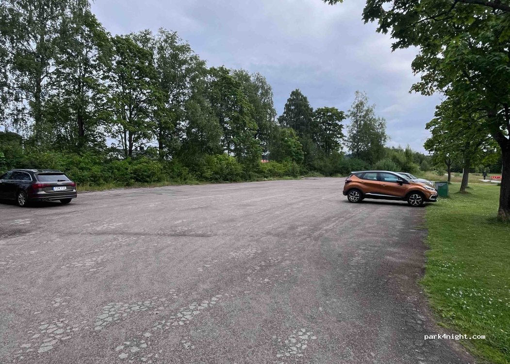 (691 51) Karlskoga - 14 Näckrosvägen — foto