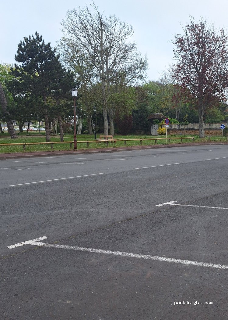 (14750) Saint-Aubin-sur-Mer - 1 Avenue Roger — foto 3