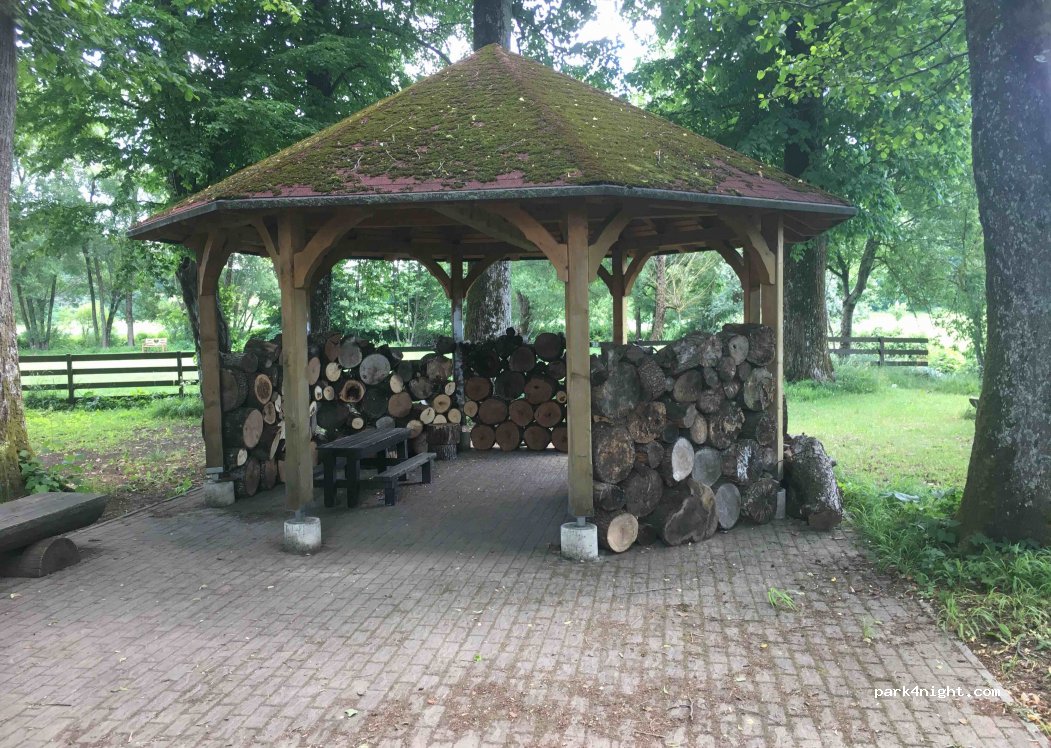 Grajski park Vitez — foto 3