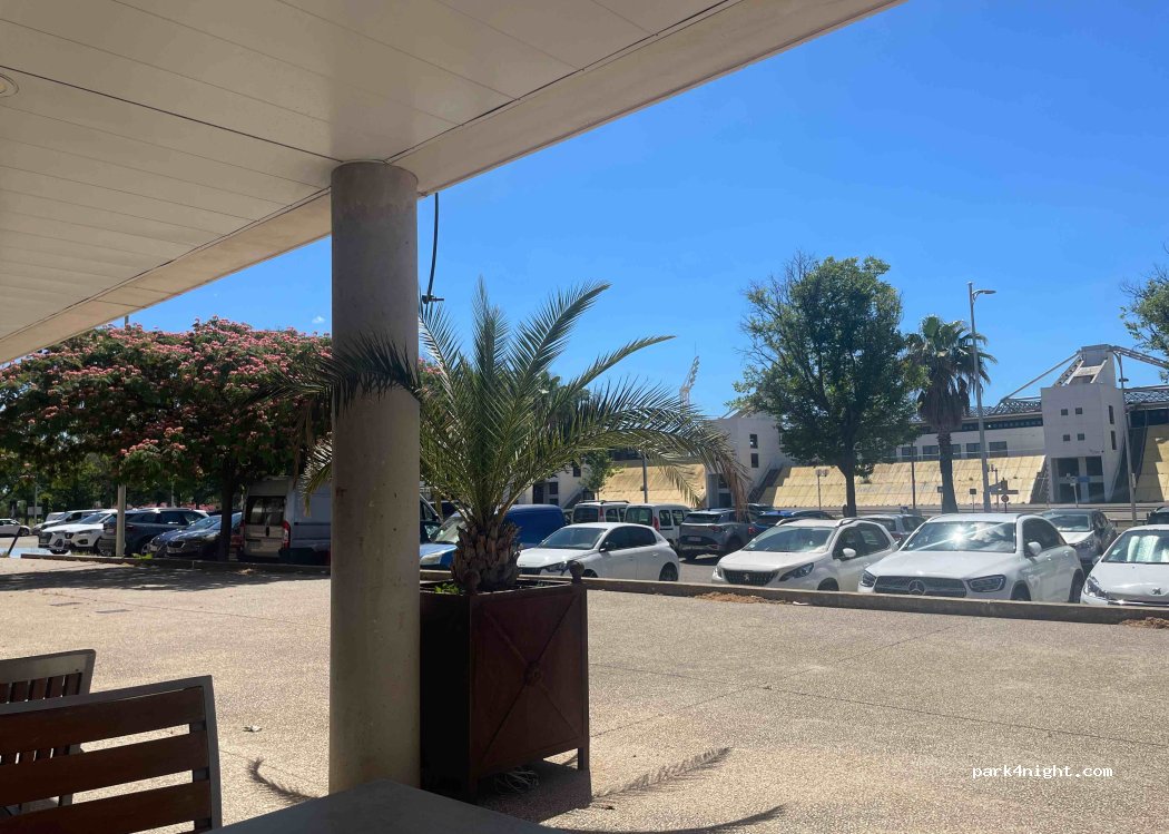 (30900) Nîmes - 164 Avenue de la Bouvine — foto