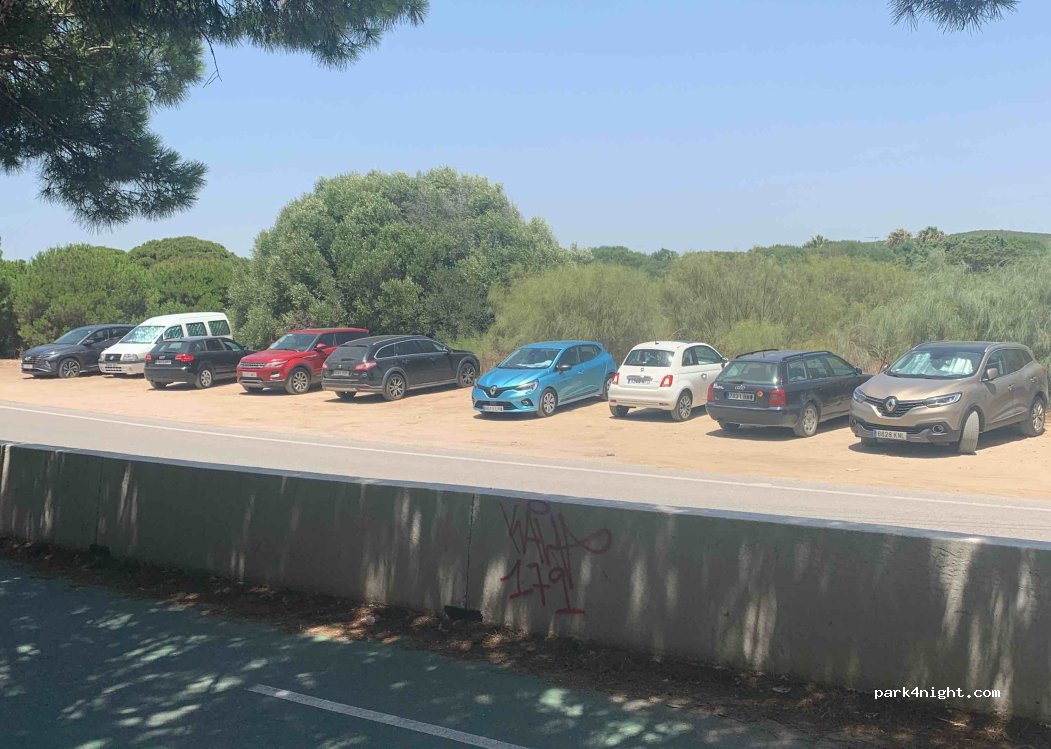 (11159) Barbate - 247 Calle Poniente — foto