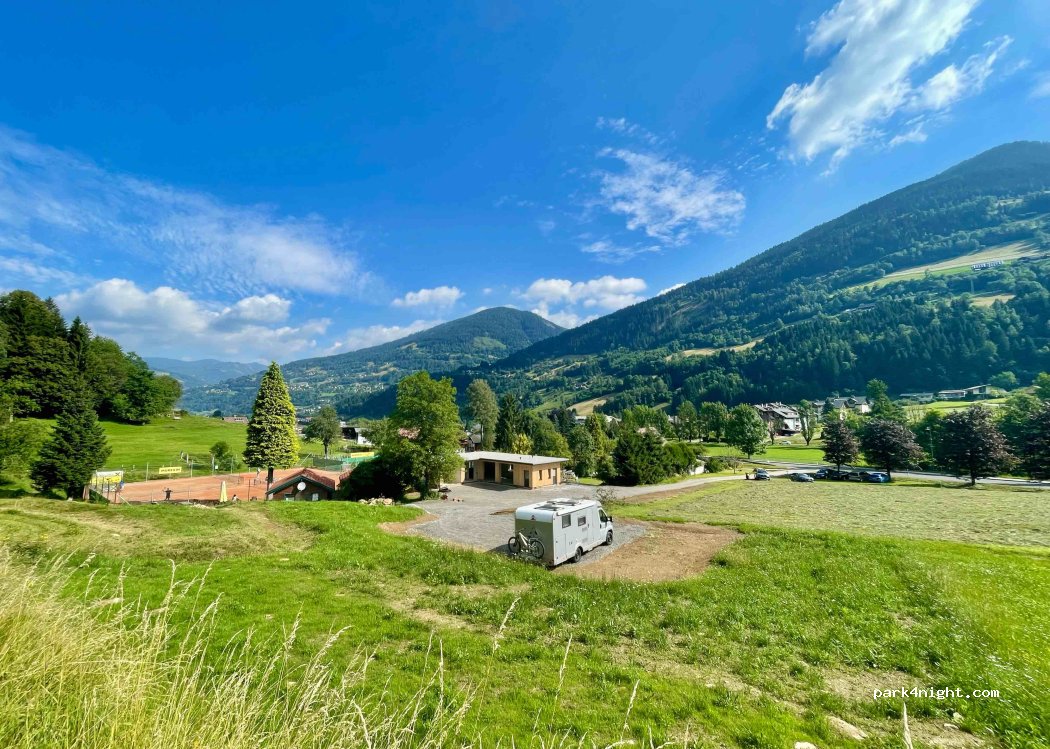 (9544) Feld am See - 55 Millstätter Straße — foto