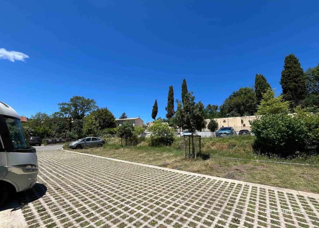 (26220) Dieulefit - 27 Rue Brun Larochette — foto