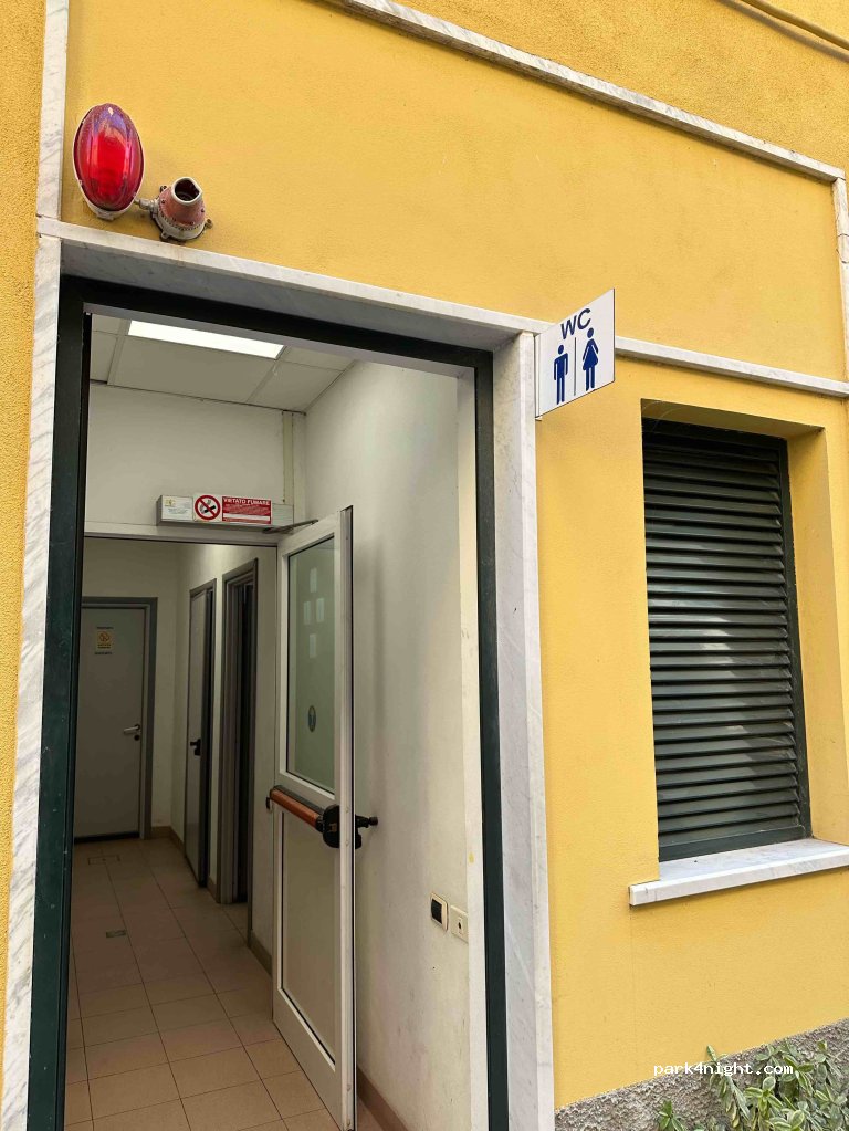 (16030) Moneglia - 49 Via Vittorio Emanuele — foto 2