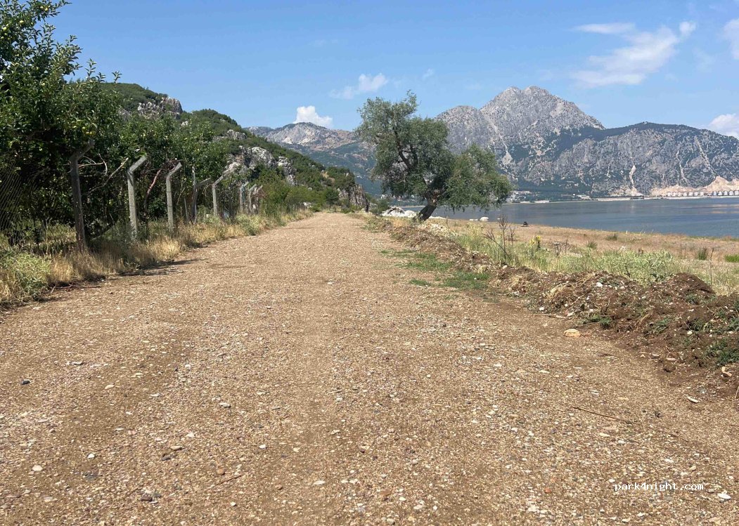 (32500) Eğirdir - Unnamed Road — foto 3