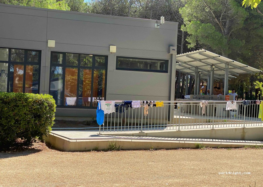 Camping Rives des Corbieres — foto
