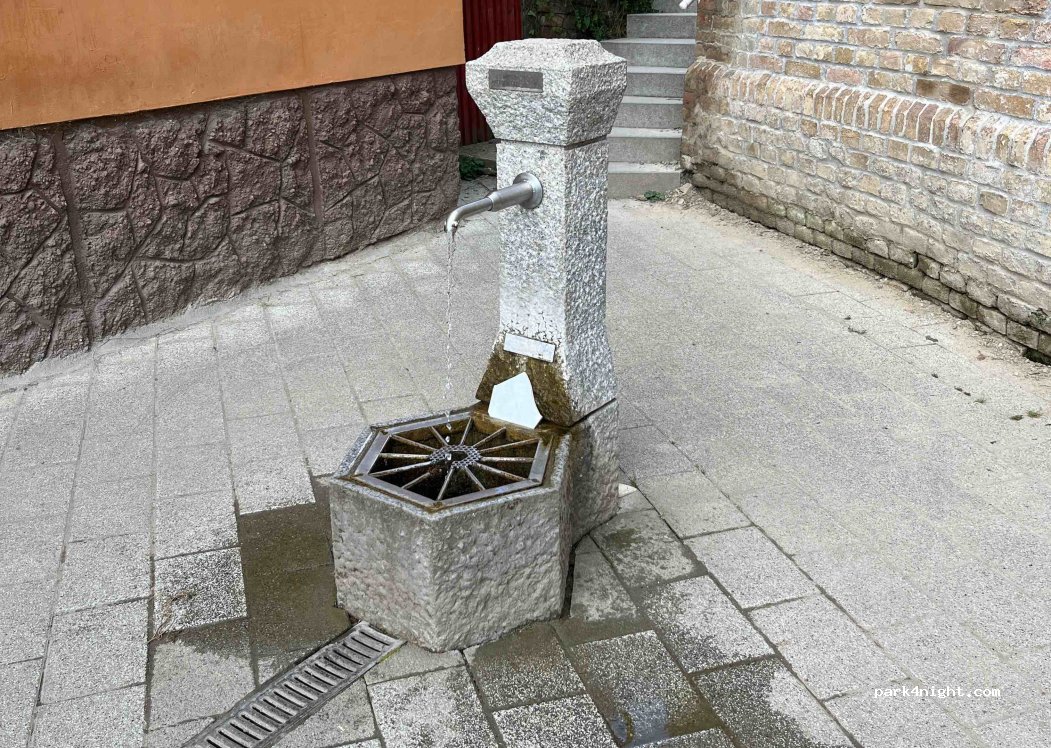 (7181) Tevel - 282 Fő utca — foto