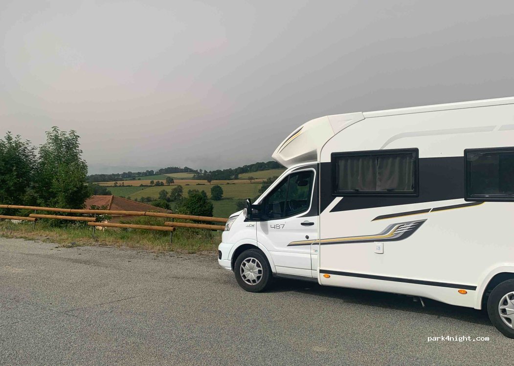 (42260) Cremeaux - 200 Impasse du Petit Bois — foto