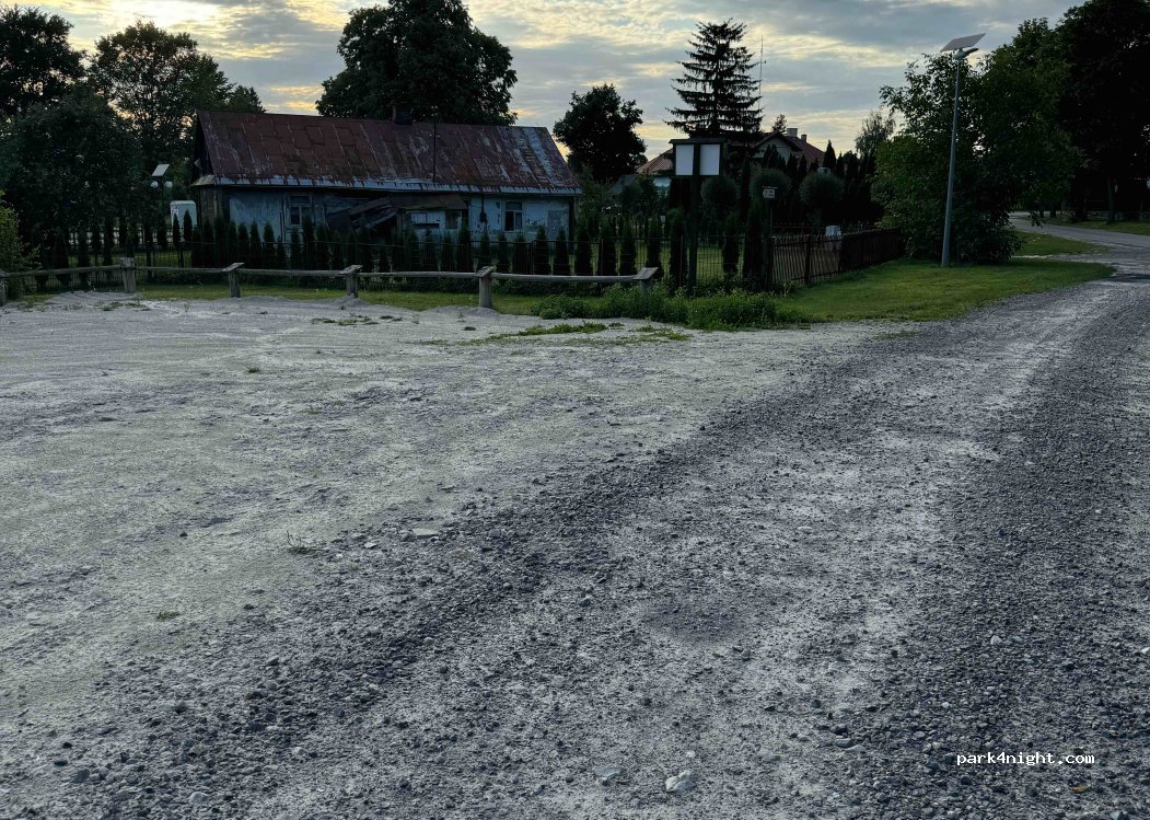 (22-413) Nielisz - Unnamed Road — foto 3