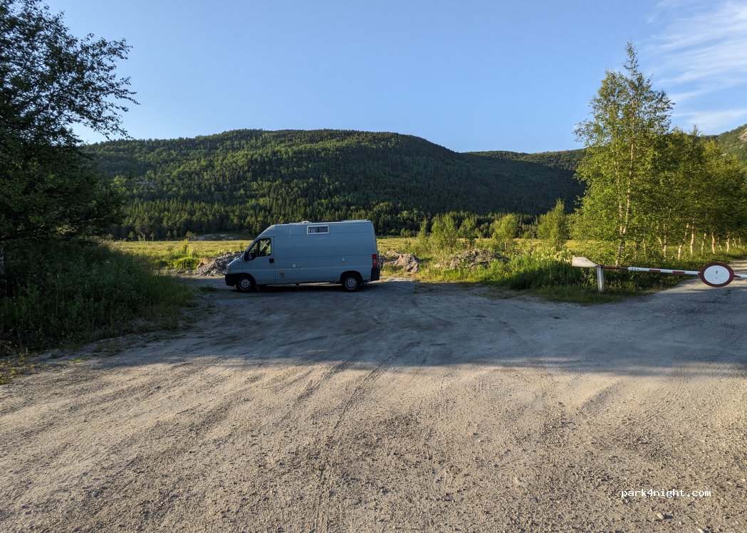 (8056) Börelv - Fv812 — foto