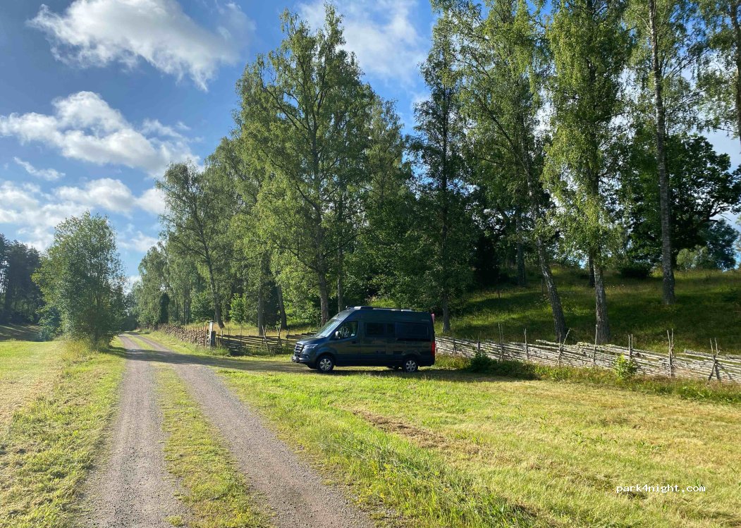 (577 77) Järnforsen - Unnamed Road — foto