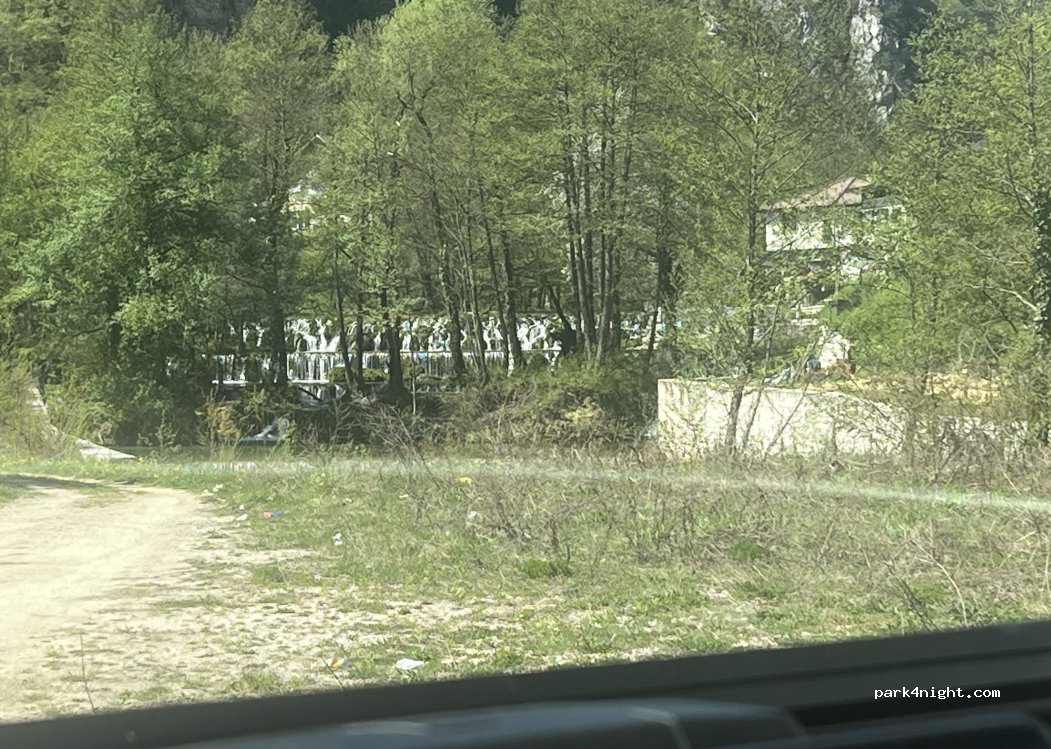 (70101) Jajce - — foto 3