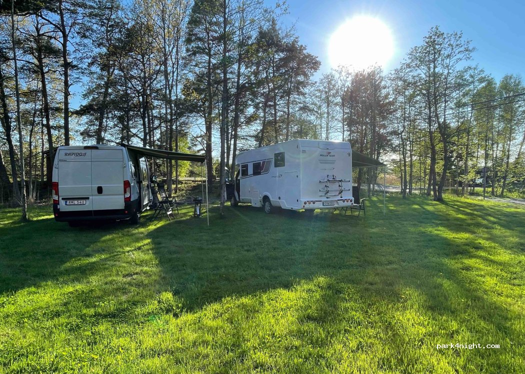 (610 25) Arkösund - 8 Fyrvägen — foto