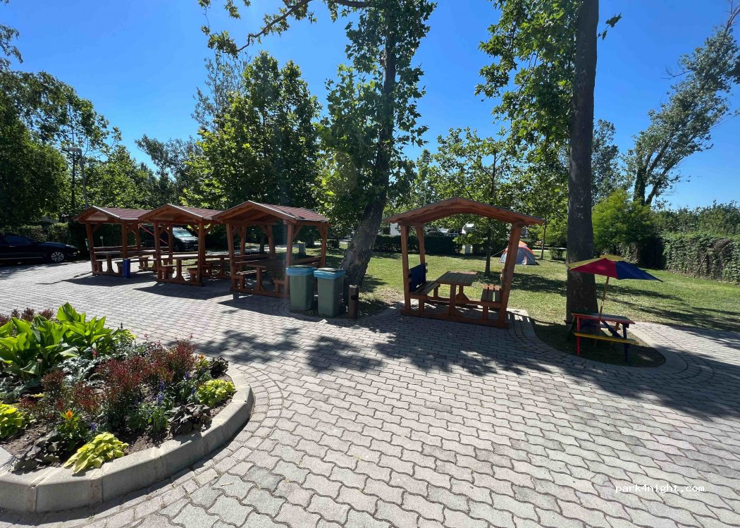 Badacsony Camping — foto 2