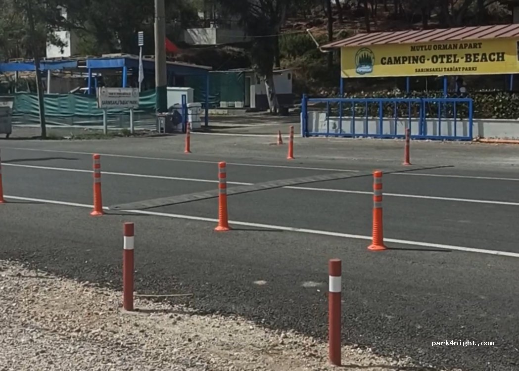 (10410) Ayvalık - Unnamed Road — foto