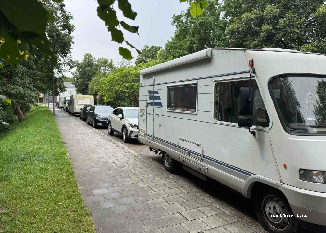 (93049) Regensburg - 8 Weinweg — foto 2